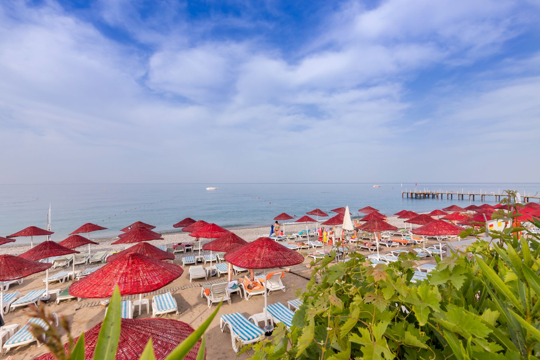 beach-holiday-garden-resort